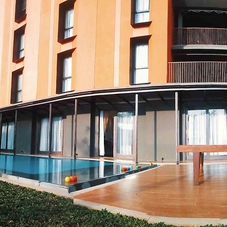 Grand Metro Puncak Hotel Cibodas Exterior photo